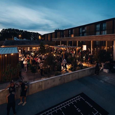 Cowool Avignon Aparthotel Exterior photo